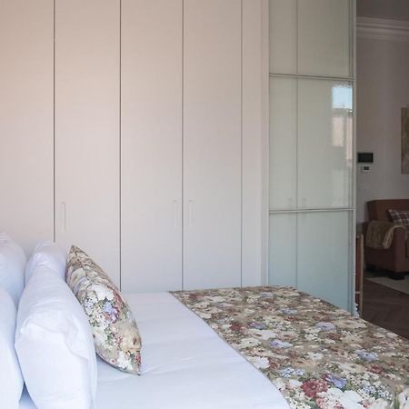 Boutique Rentals-Flores Chic In Historical Center 포르투 외부 사진