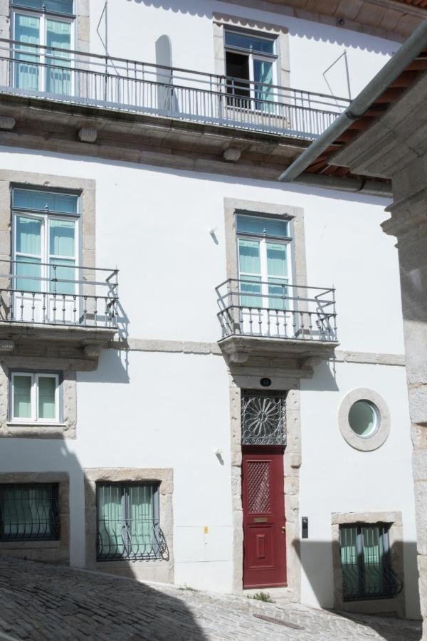Boutique Rentals-Flores Chic In Historical Center 포르투 외부 사진