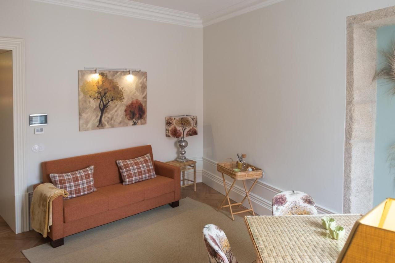 Boutique Rentals-Flores Chic In Historical Center 포르투 외부 사진